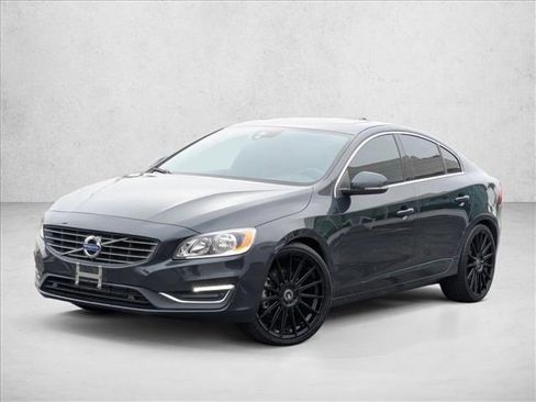 Used 2016 Volvo S60 T5 Premier w/ Convenience Package image 1