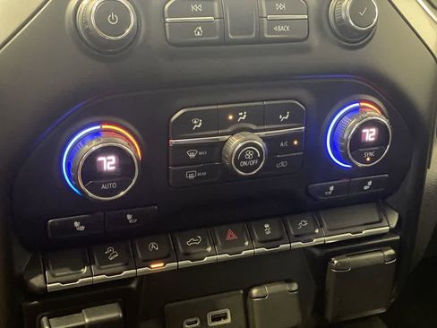 Used 2020 Chevrolet Silverado 1500 LT Trail Boss image 21