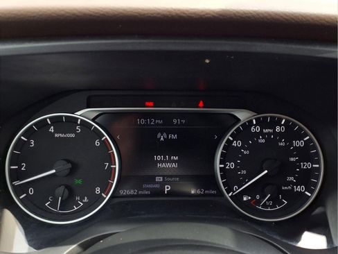 Used 2021 Nissan Rogue SV w/ Premium Package FWD image 17