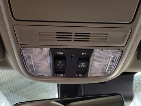 Used 2022 Honda Pilot Special Edition image 22