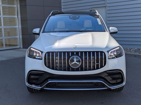 New 2026 Mercedes-Benz GLS 63 AMG 4MATIC image 9