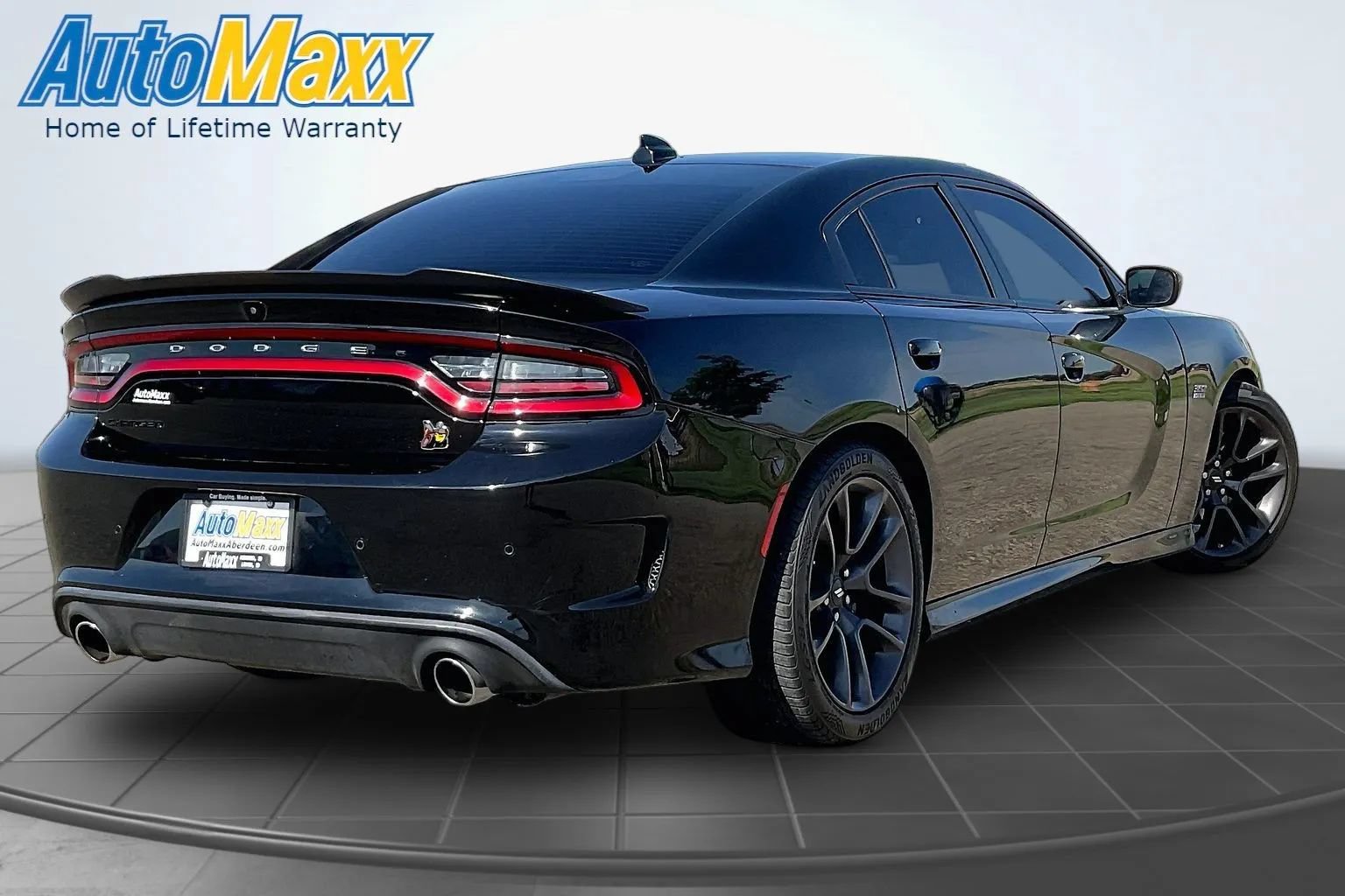 Used 2023 Dodge Charger Scat Pack w/ Harman/Kardon Audio Group RWD image 9