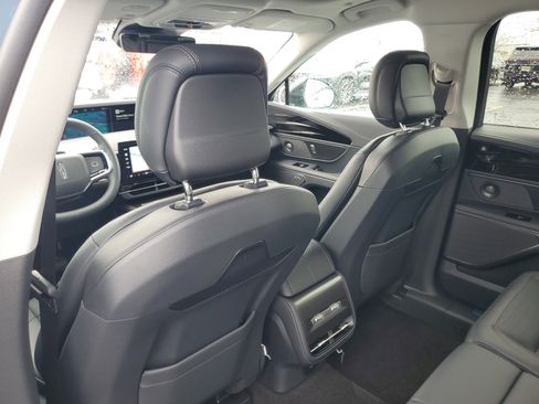 New 2026 Lincoln Nautilus Reserve w/ Jet Appearance Package image 29