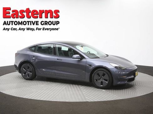 Used 2022 Tesla Model 3 Long Range AWD/4WD image 45