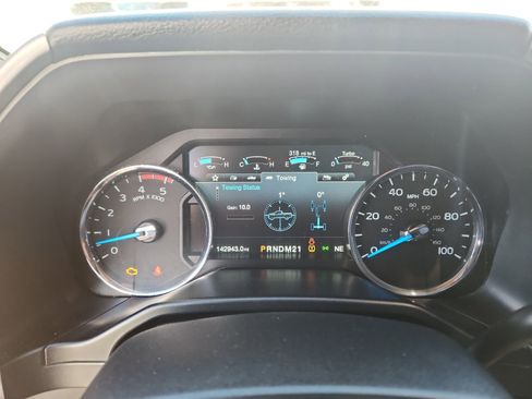 Used 2017 Ford F250 Lariat w/ Chrome Package image 11