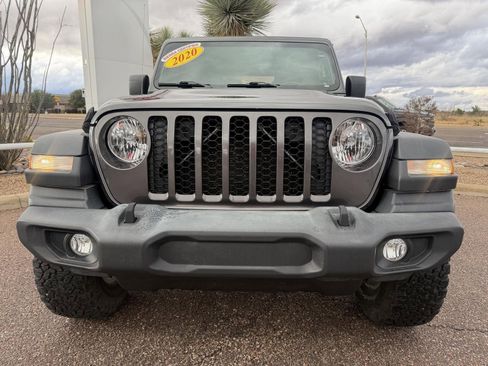 Used 2020 Jeep Gladiator Sport w/ Quick Order Package 24S image 11
