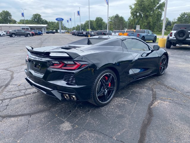 Used 2021 Chevrolet Corvette Stingray Premium Conv w/ Z51 Performance Package RWD image 8