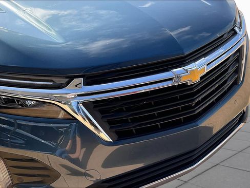 Used 2024 Chevrolet Equinox LT FWD image 29