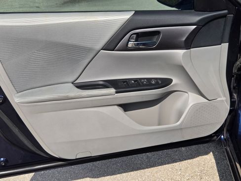 Used 2014 Honda Accord LX image 10