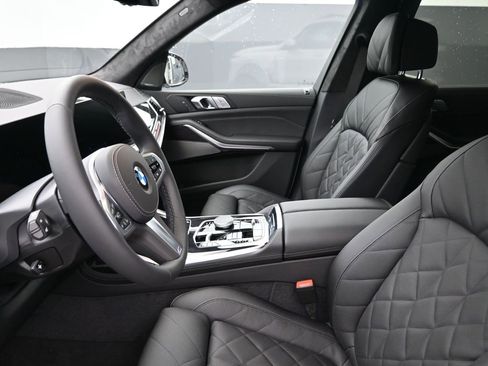 New 2026 BMW X7 xDrive40i w/ M Sport Package image 12