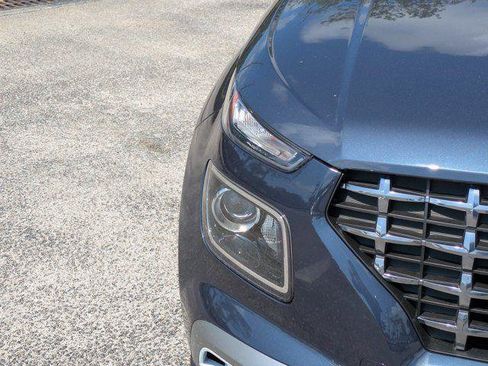 New 2026 Hyundai Venue SEL FWD image 7