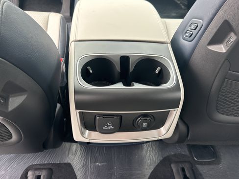 New 2026 Kia Carnival SX Prestige FWD image 15