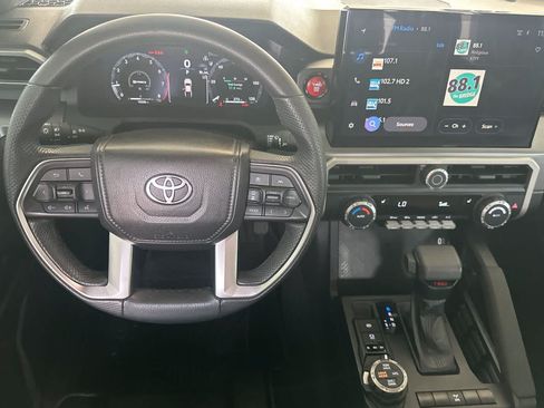 Used 2024 Toyota Tacoma TRD Off-Road AWD/4WD image 14