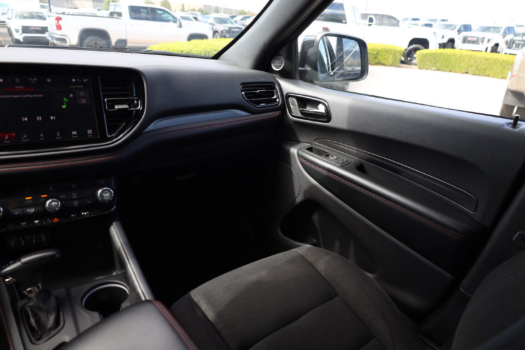 Used 2025 Dodge Durango GT AWD/4WD image 25