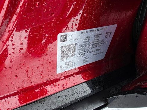 Used 2024 Chevrolet Traverse RS image 26