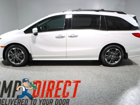 Used 2023 Honda Odyssey Elite image 10