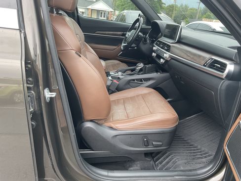Used 2020 Kia Telluride SX w/ SX Prestige Package AWD/4WD image 11