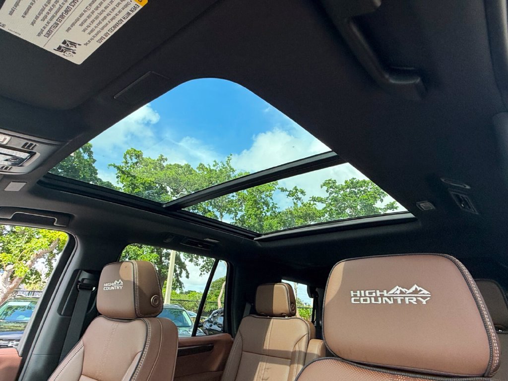 New 2026 Chevrolet Tahoe High Country RWD image 16