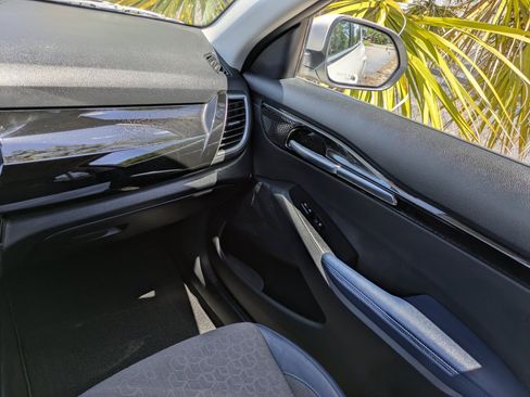 Certified 2024 Kia Seltos S FWD image 14