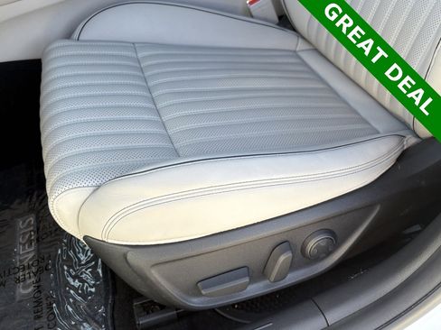 Used 2022 Genesis G70 2.0T w/ Prestige Package image 34