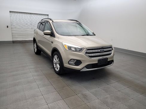 Used 2018 Ford Escape SE FWD image 13