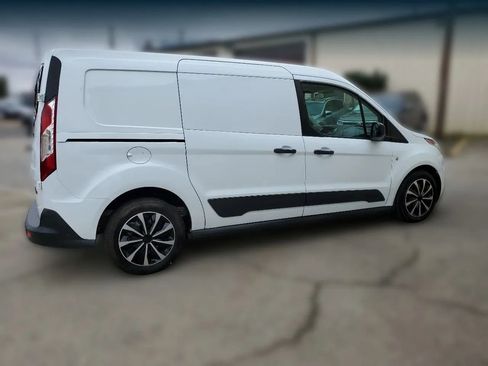Used 2017 Ford Transit Connect XLT image 10
