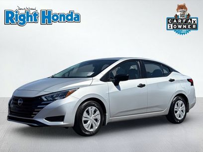 Used 2025 Nissan Versa S w/ Trunk Package