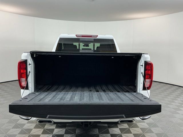 Used 2024 GMC Sierra 1500 Elevation w/ Elevation Premium Package AWD/4WD image 7