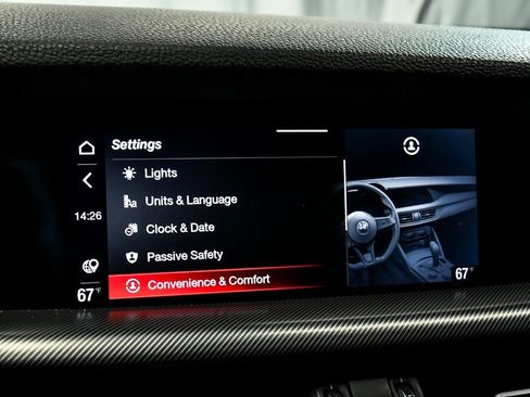 Used 2023 Alfa Romeo Stelvio Veloce image 31