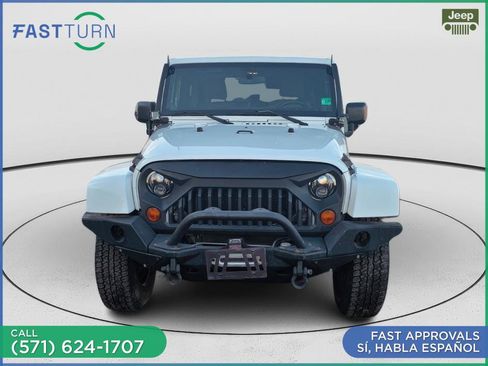 Used 2012 Jeep Wrangler Rubicon w/ PWR Convenience Group image 2