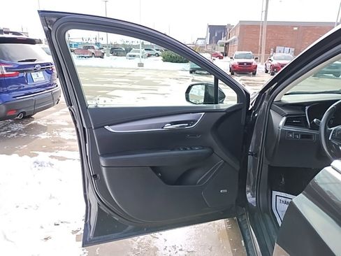 Used 2019 Cadillac XT5 Luxury image 18