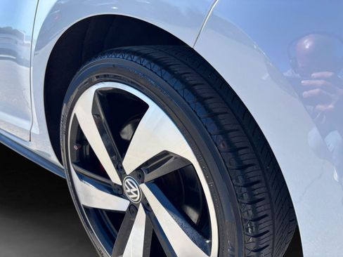 Used 2018 Volkswagen GTI SE w/ SE Leather Package FWD image 54