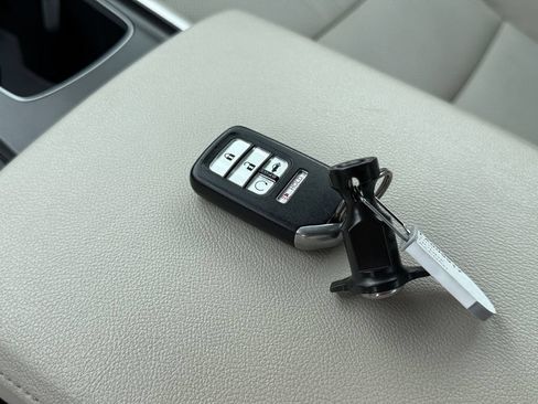 Used 2020 Honda Accord EX-L image 33