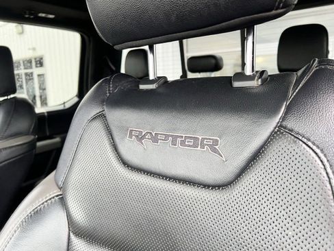 Used 2018 Ford F150 Raptor w/ Equipment Group 802A Luxury image 11