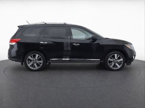 Used 2015 Nissan Pathfinder Platinum w/ Cargo Package FWD image 8