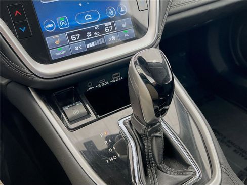 Used 2023 Subaru Outback Limited image 14