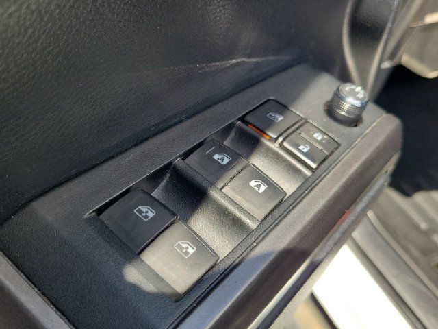 Used 2018 Toyota Tacoma TRD Sport RWD image 15