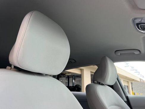 Used 2024 Hyundai Kona SEL FWD image 21