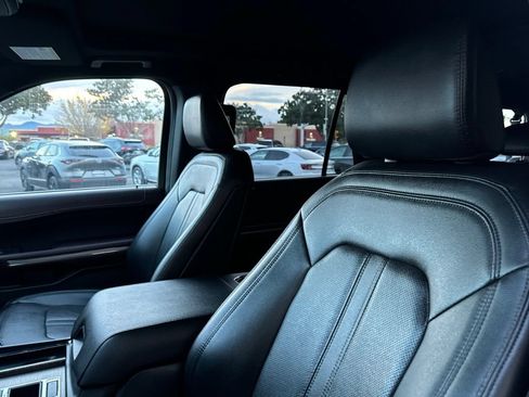 Used 2023 Ford Expedition Max Limited RWD image 14