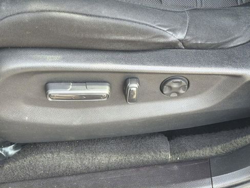 Used 2017 Honda CR-V EX image 21