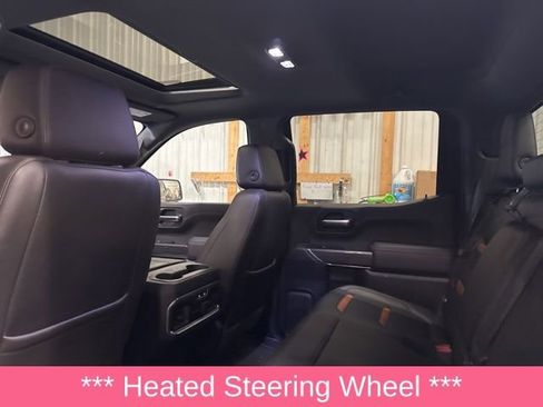 Used 2019 GMC Sierra 1500 AT4 w/ AT4 Premium Package image 3