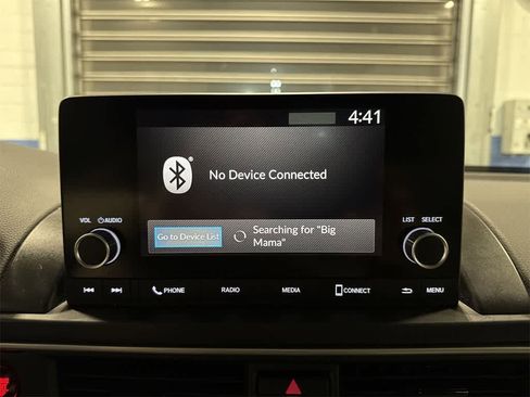 Used 2023 Honda Pilot LX image 21