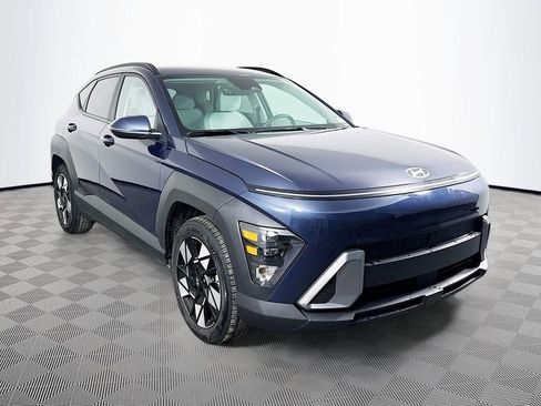 Certified 2025 Hyundai Kona SEL image 3