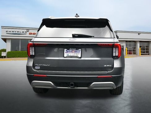 Used 2025 Ford Explorer Platinum w/ LUX Leather Package AWD/4WD image 4