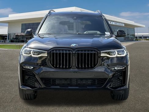 Certified 2022 BMW X7 xDrive40i w/ M Sport Package image 3