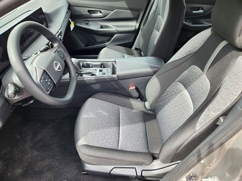 New 2026 Nissan Sentra SV w/ Floor Mat Package FWD image 10
