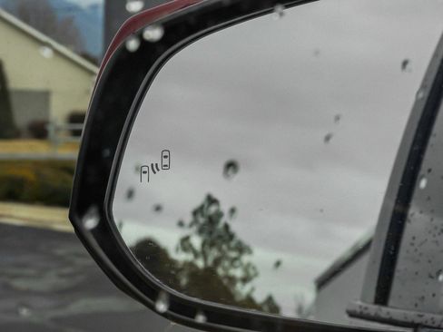 Used 2024 Toyota RAV4 XLE image 22