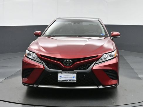 Used 2018 Toyota Camry XSE w/ Driver Assist Package FWD image 2