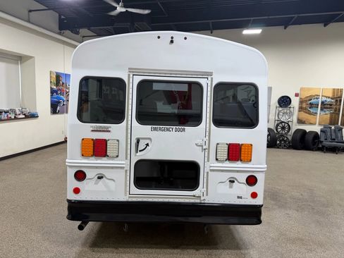 Used 2019 Chevrolet Express 3500 w/ School Bus Package image 21