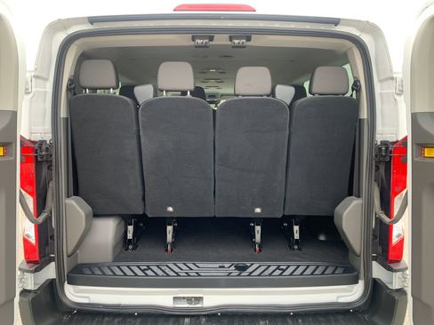 Used 2024 Ford Transit 350 XLT image 17